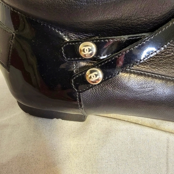 CHANEL Black Lambskin Riding Style Boots 36 - Picture 2 of 10